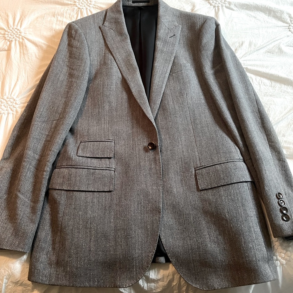 J. Crew Ludlow Suit.  Grey herringbone. Wool.  38r & 32/32